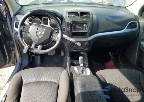 2016 Dodge Journey Sxt z USA, uszkodzony, nr VIN 3C4PDDBG2GT163394